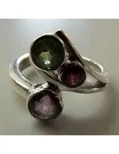 Bague en pierres préceuses monté en argent 2