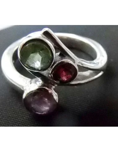 Bague en pierres préceuses monté en argent
