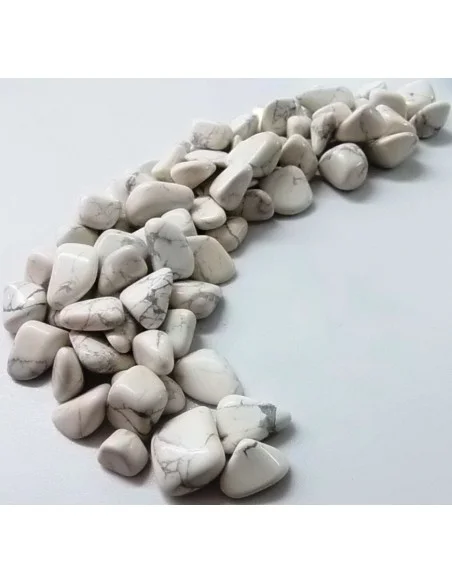 Howlite polis