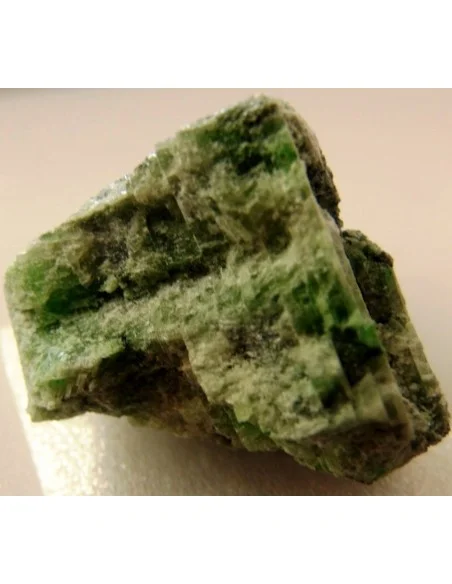 Diopside, diopsite brute Diopside, diopsite brute