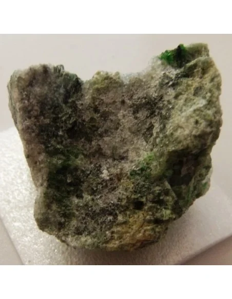 Diopside, diopsite brute Diopside, diopsite brute