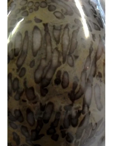 Oeuf en corail fossilisé