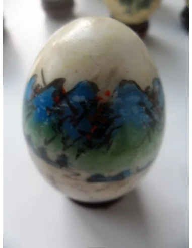 Oeuf serpentine blanche