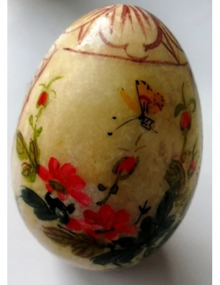 Oeuf serpentine blanche Oeuf serpentine blanche