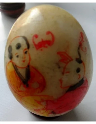 Oeuf serpentine blanche