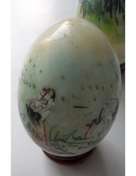 Oeuf serpentine blanche Oeuf serpentine blanche