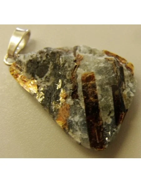 Astrophyllite brute pendentif Astrophyllite brute pendentif