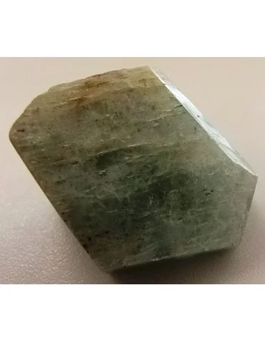 Cyanite verte polis percé