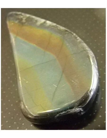 Labradorite noire - Spectrolite percé Labradorite noire - Spectrolite percé