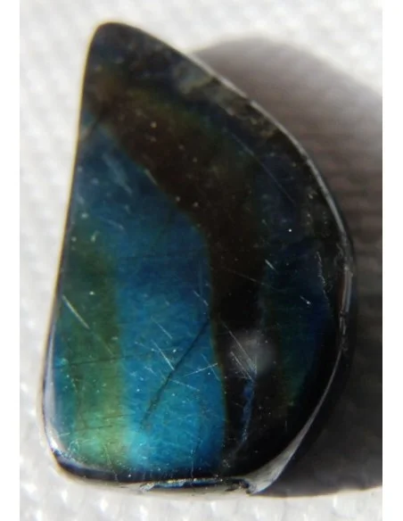 Labradorite noire - Spectrolite percé Labradorite noire - Spectrolite percé