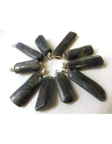 Cyanite bleue polis pendentif