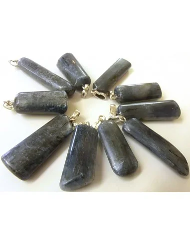 Cyanite bleue polis pendentif