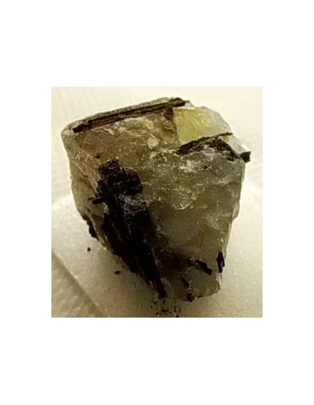 Quartz tourmaliné brute Quartz tourmaliné brute